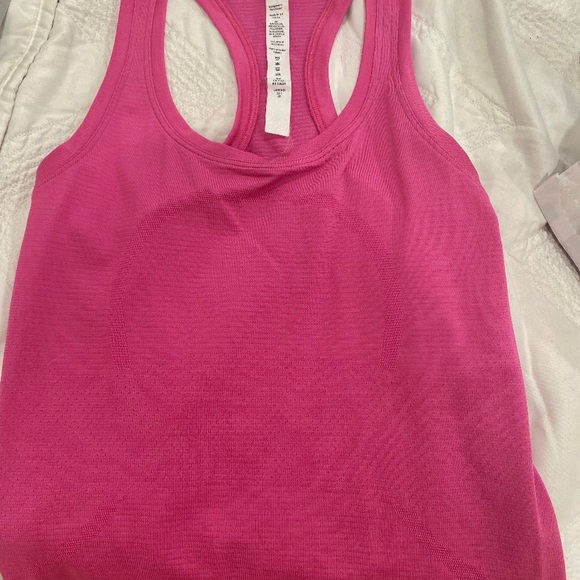 Lululemon Sonic Pink Swiftly Tech - Picture 4 of 4